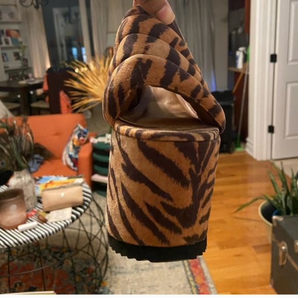 Privileged lemon drop platform sandals size 8.5 - Picture 9 of 13